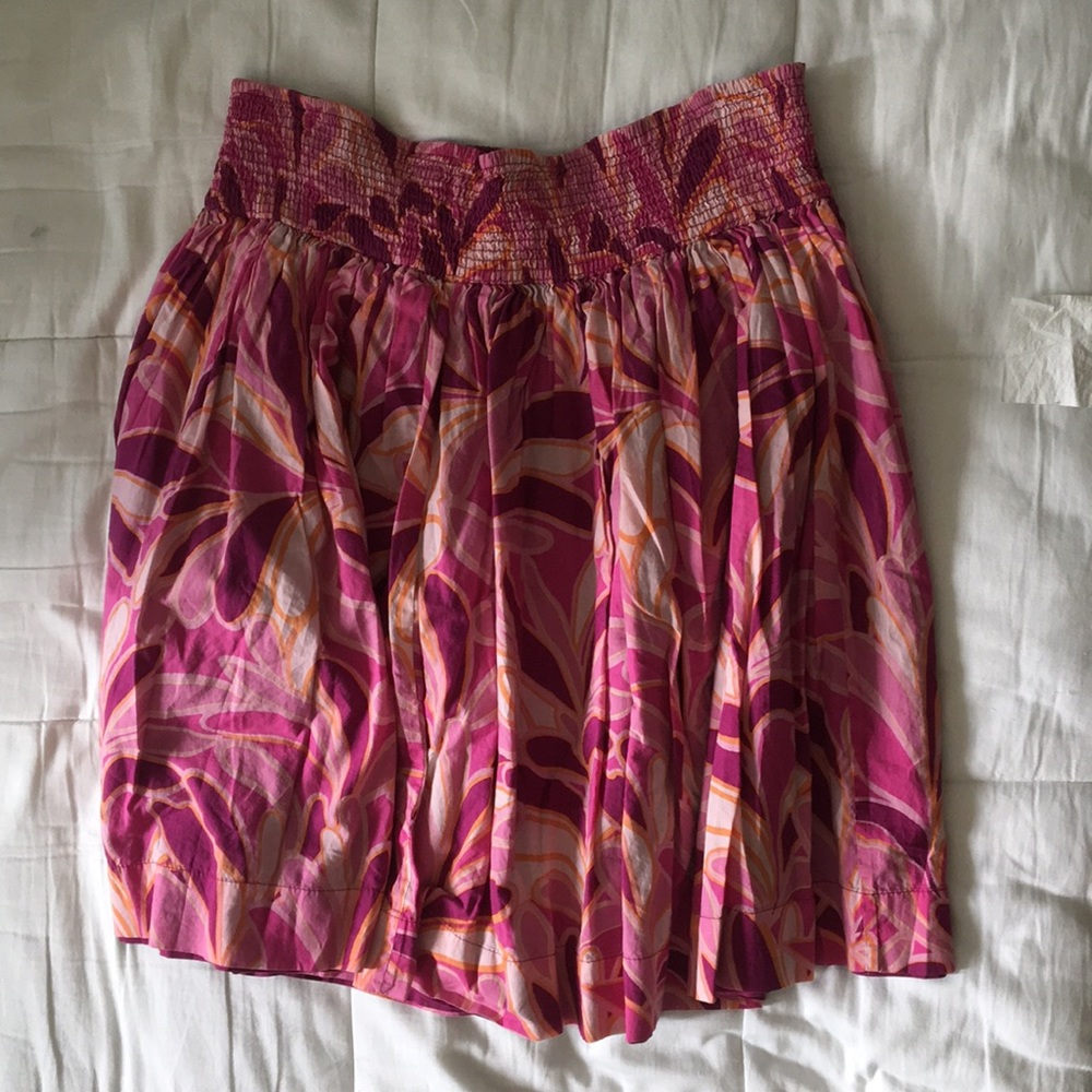Reversible skirt